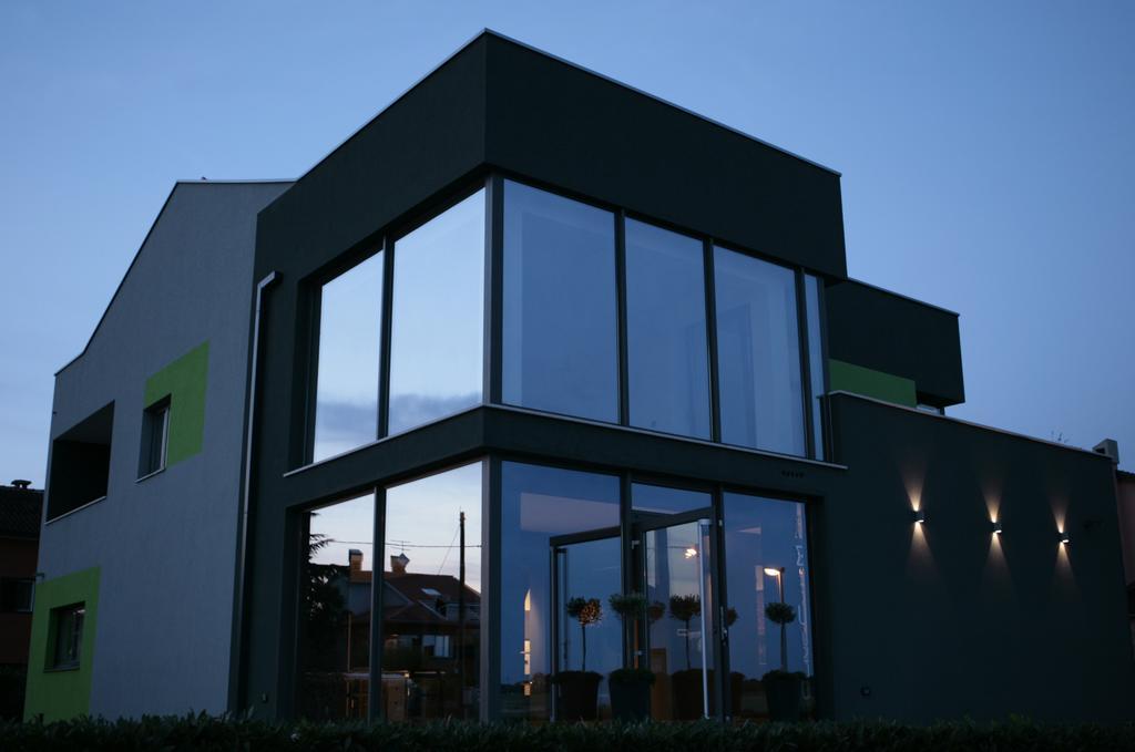 Olive Charm Apartment