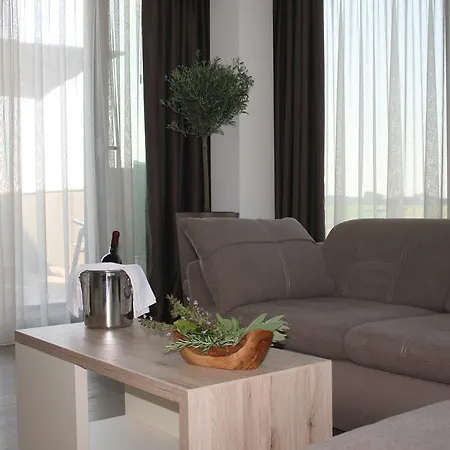 Appartamento Olive Charm Umago Esterno foto
